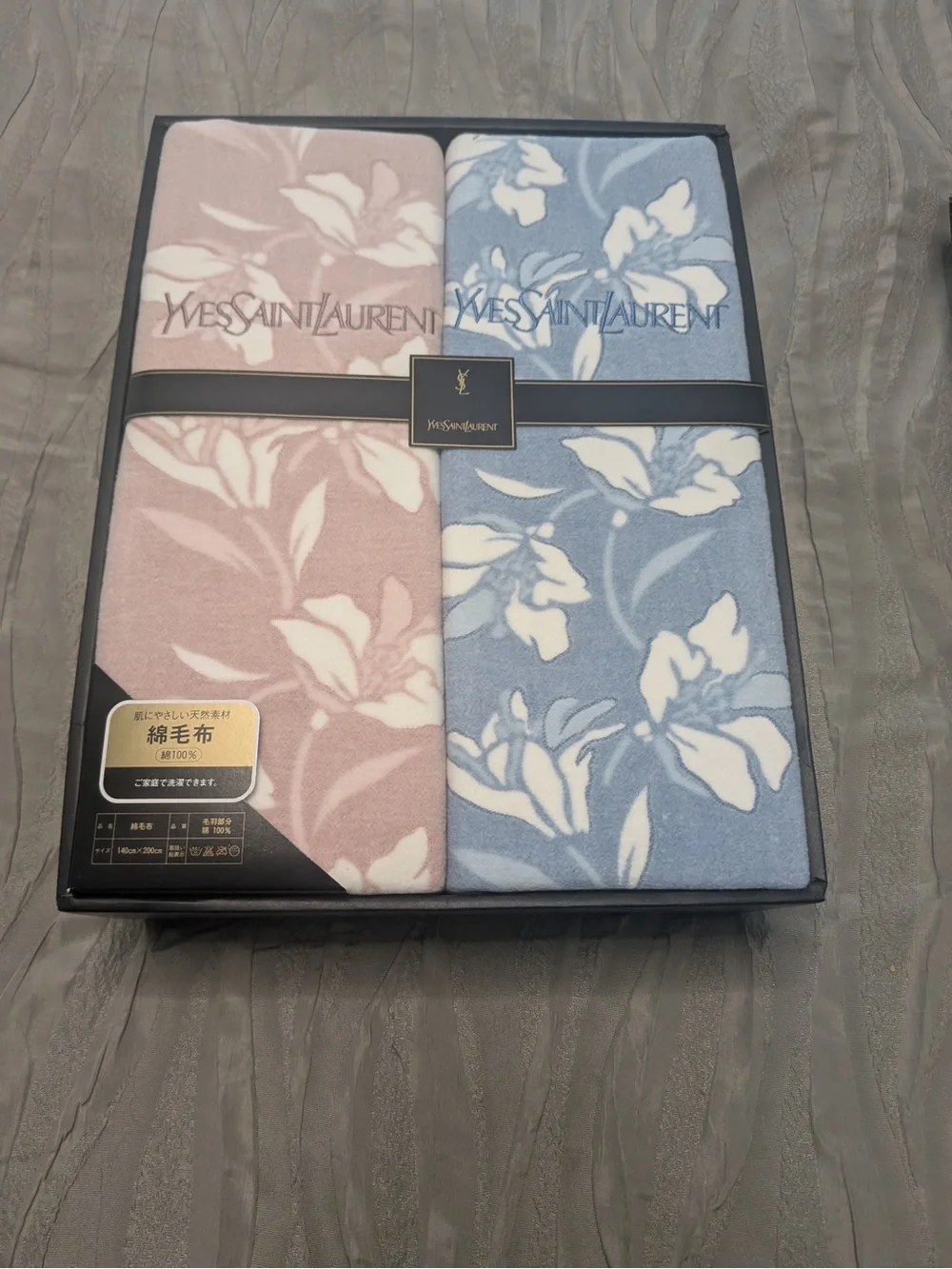 Yves Saint Laurent Floral Cotton Blanket Duo - Pink & Light Blue